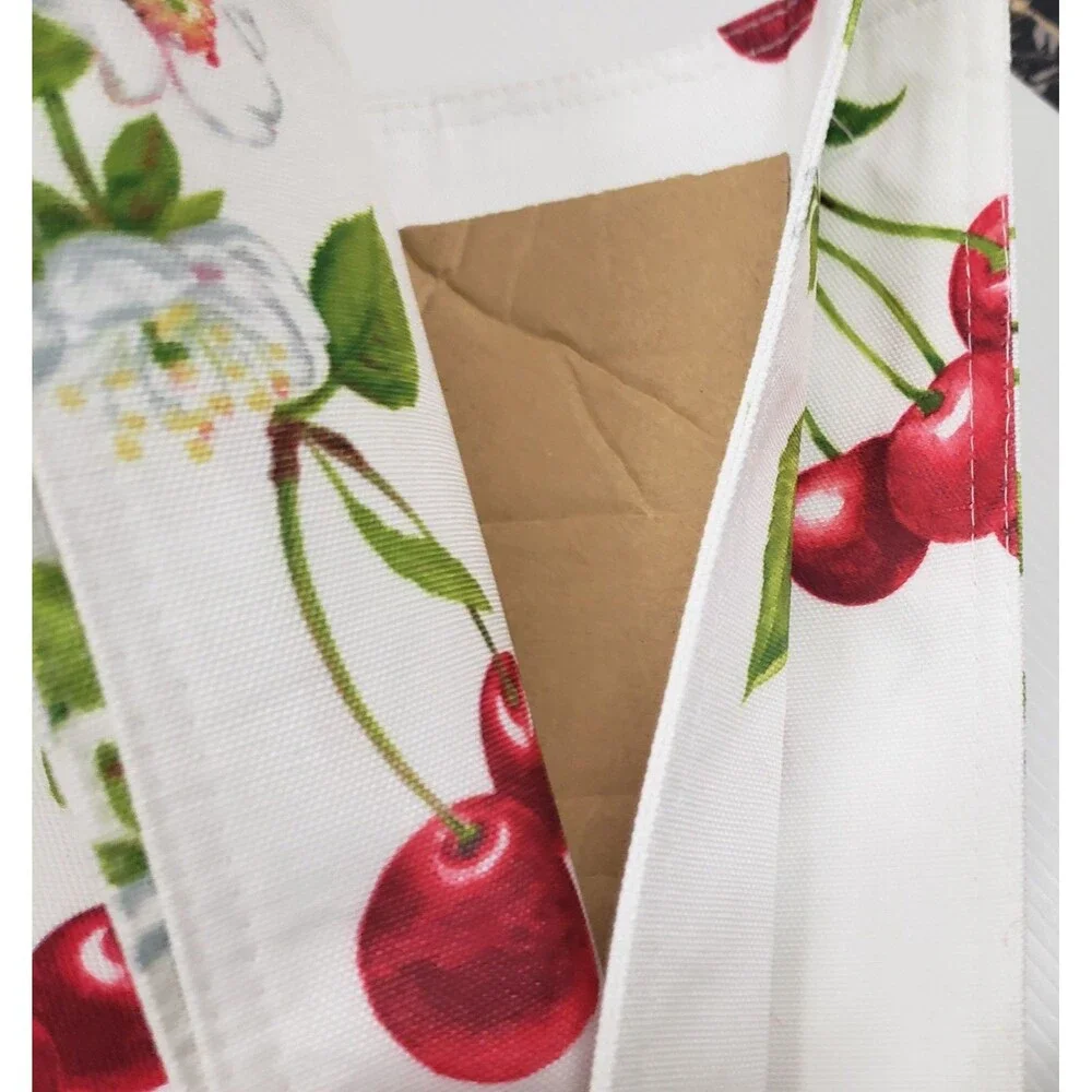 Set of 4 Same Reversible Fabric Placemats (13